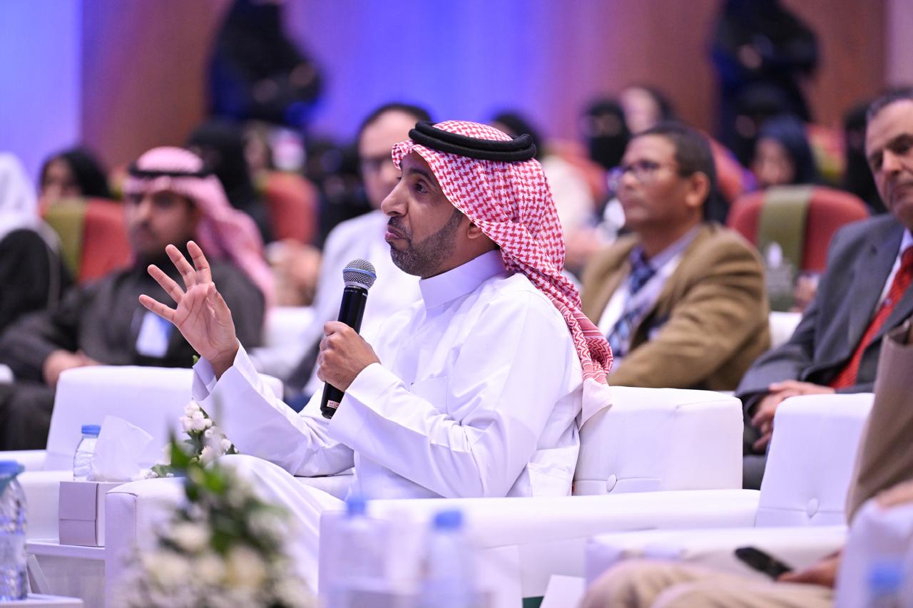 لقطات من المؤتمر